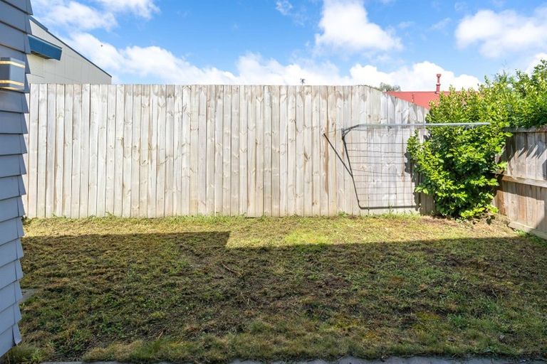 Photo of property in 3/13 Crosher Place, Silverdale, Hamilton, 3216