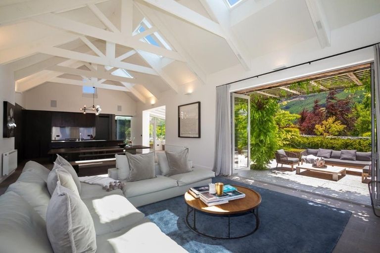 Photo of property in Millbrook Resort, 1 Millvista Lane, Arrowtown, 9371