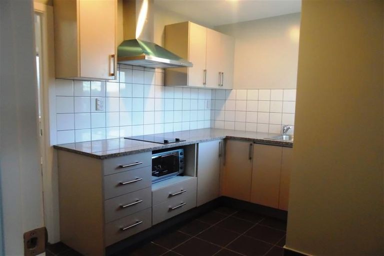 Photo of property in 33 Lake Road, Devonport, Auckland, 0624