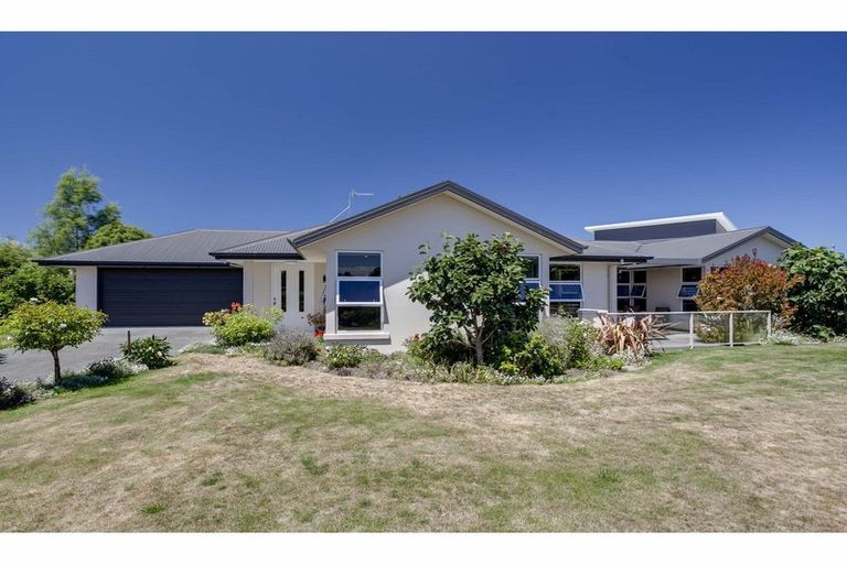Photo of property in 100 Princes Street, Temuka, 7920