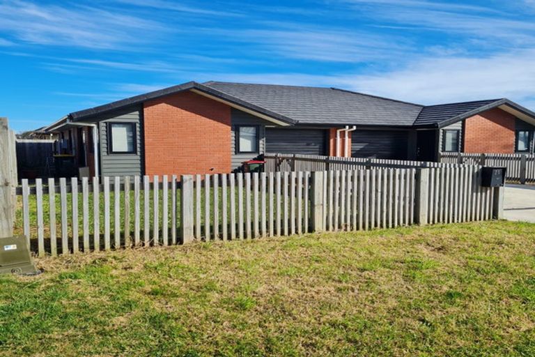 Photo of property in 21 North Ridge Drive, Rototuna North, Hamilton, 3210