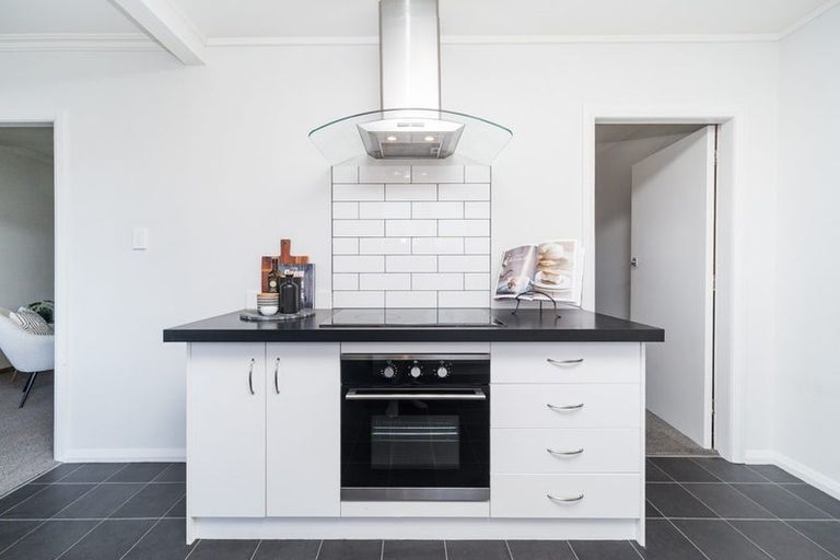 Photo of property in 49 College Street, Awapuni, Palmerston North, 4412