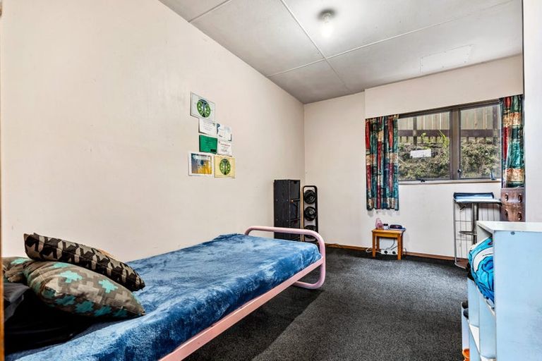 Photo of property in 15 Montague Place, Onerahi, Whangarei, 0110