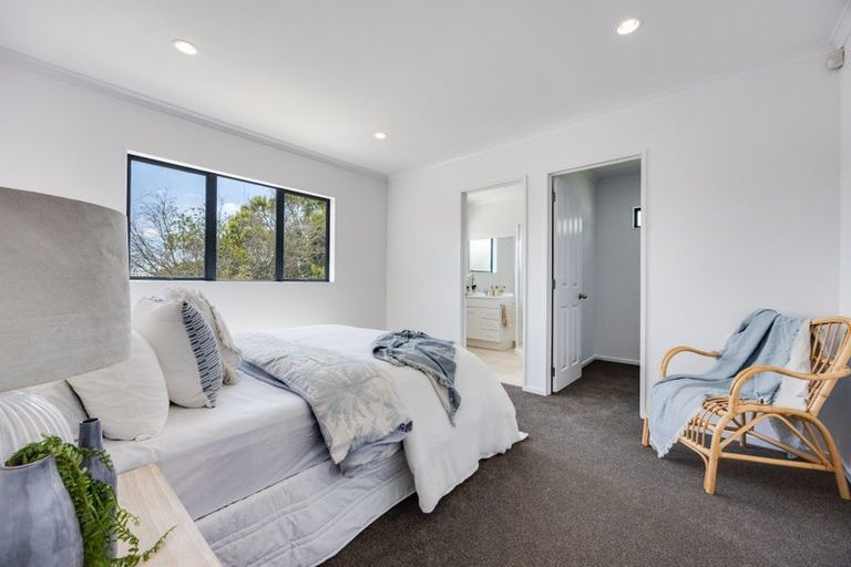 Photo of property in 12 Governor Grey Road, Snells Beach, 0920