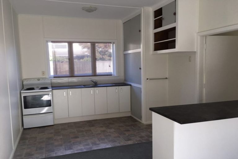 Photo of property in 71 Condell Avenue, Papanui, Christchurch, 8053