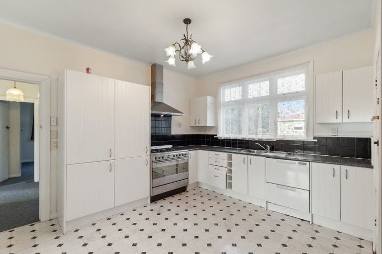 Photo of property in 76 Parker Avenue, Levin, 5510