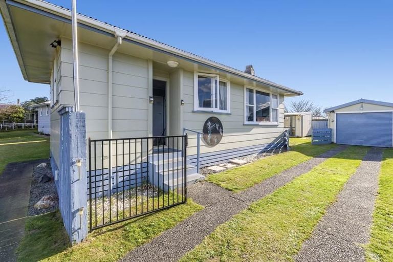 Photo of property in 10 Kereru Street, Tokoroa, 3420