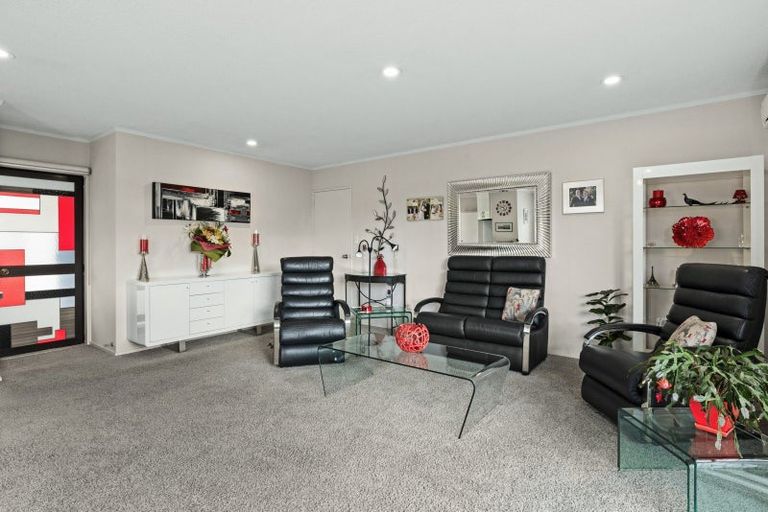 Photo of property in 22a Hinton Road, Taradale, Napier, 4112