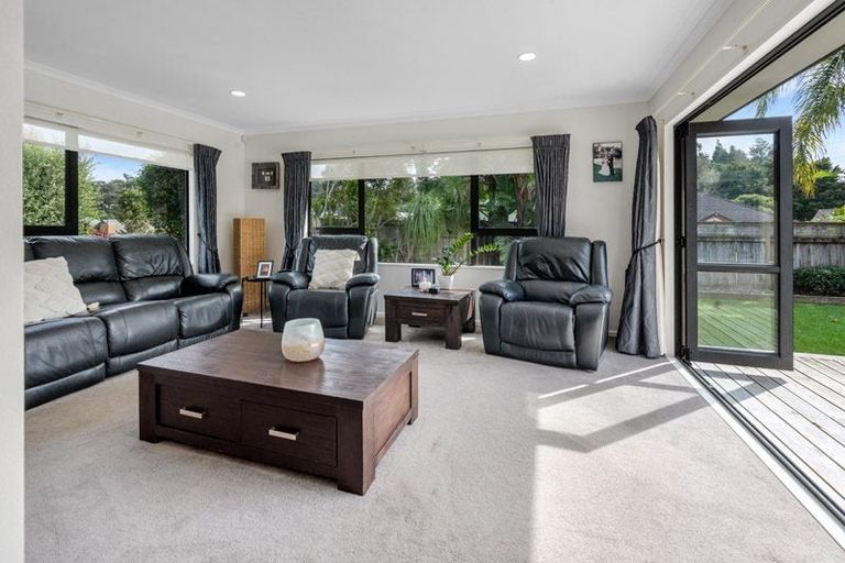 Photo of property in 19 Ysabel Crescent, The Gardens, Auckland, 2105