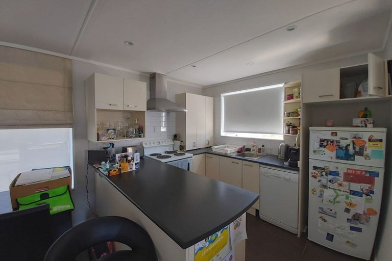 Photo of property in 24a Gurkha Crescent, Khandallah, Wellington, 6035