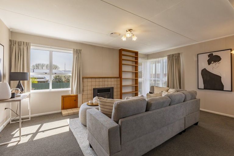 Photo of property in 11 Jull Crescent, Waipukurau, 4200