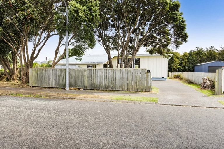 Photo of property in 29 Gibson Place, Patea, 4520
