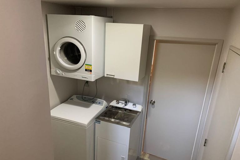 Photo of property in 2/27 Fairway Avenue, Red Beach, 0932