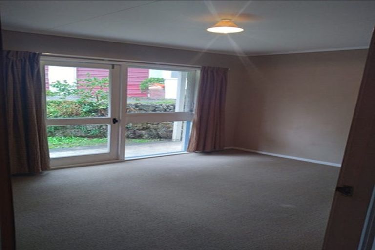 Photo of property in 12 Parkland Crescent, Terrace End, Palmerston North, 4410