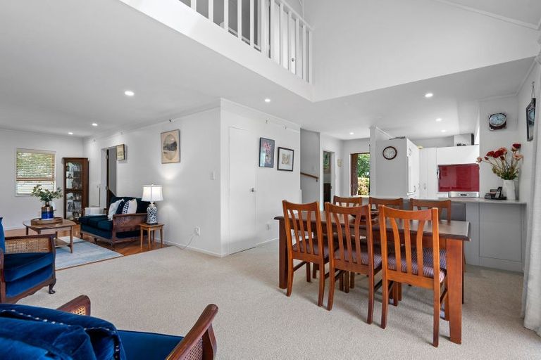 Photo of property in 1 Longfellow Street, Leamington, Cambridge, 3432