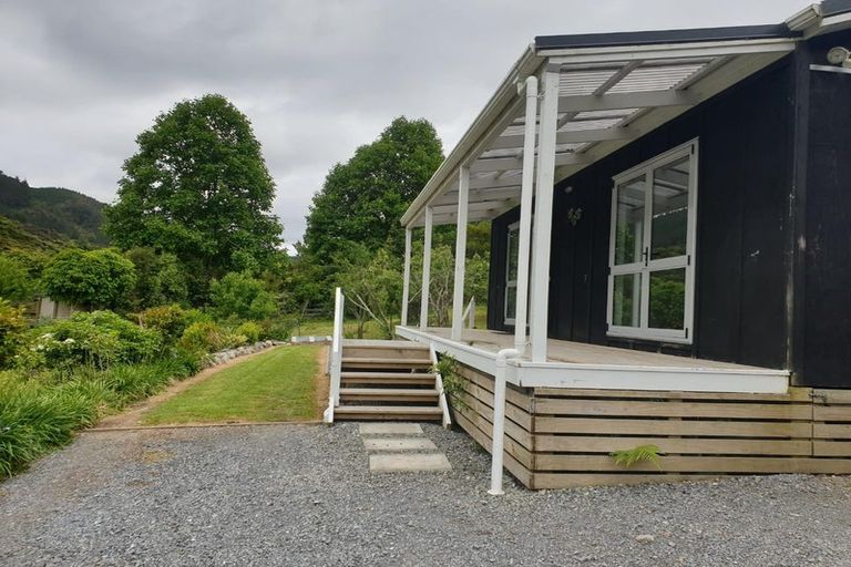 Photo of property in 1025 Akatarawa Road, Akatarawa, Upper Hutt, 5372