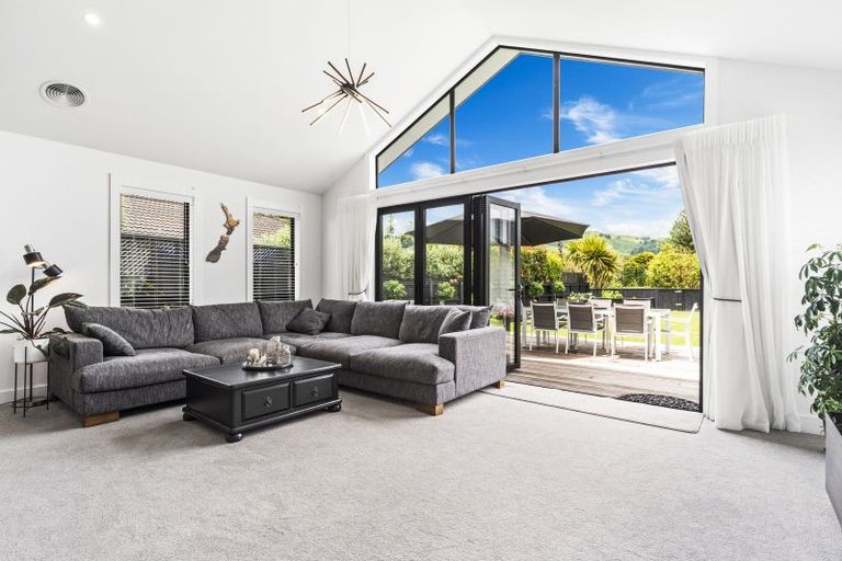 Photo of property in 97 Lisland Drive, Kinloch, Taupo, 3377