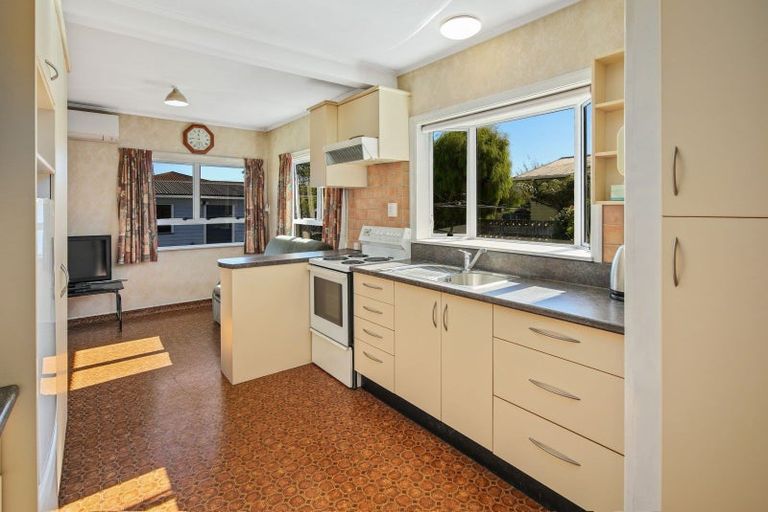 Photo of property in 73 Songer Street, Stoke, Nelson, 7011