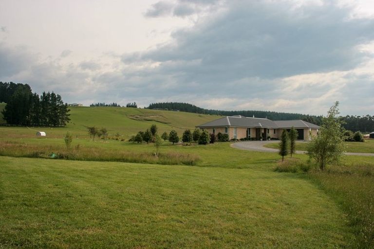 Photo of property in 330 Catherwoods Road, Cust, Rangiora, 7471