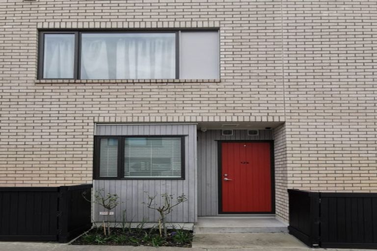 Photo of property in 12b Titoki Street, Te Atatu Peninsula, Auckland, 0610