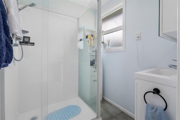 Photo of property in 32 Turner Drive, Western Heights, Rotorua, 3015