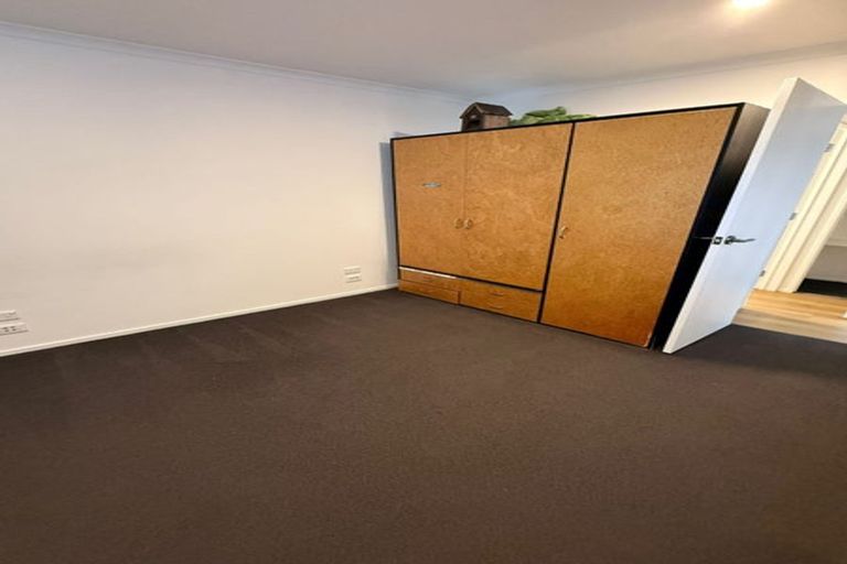 Photo of property in 52 Aspiring Avenue, Clover Park, Auckland, 2019