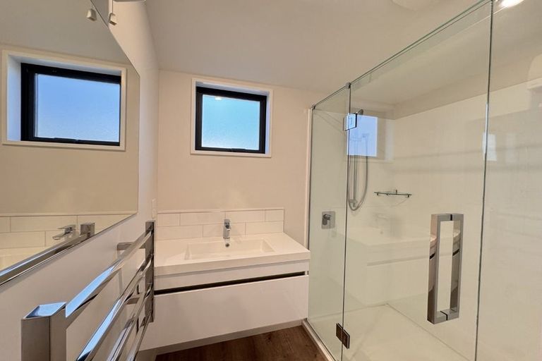 Photo of property in 3/4 Grove Road, Addington, Christchurch, 8024