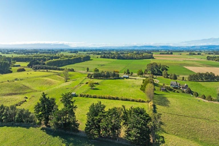 Photo of property in 49 Highden Road, Rongotea, Palmerston North, 4476