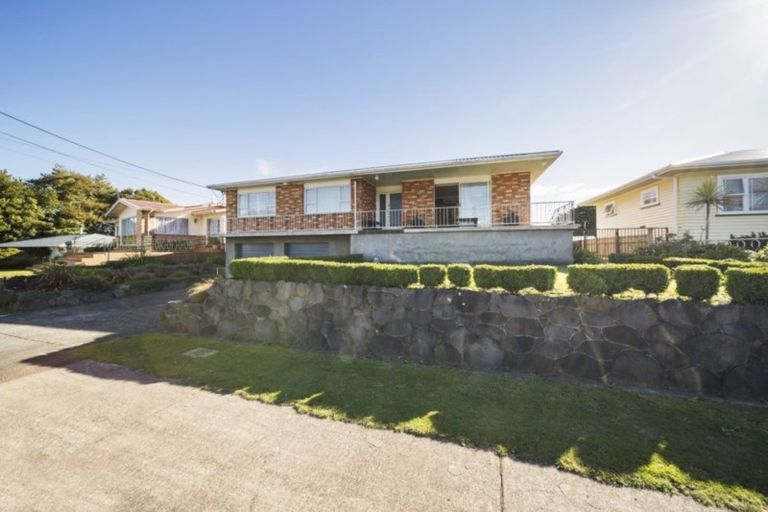 Photo of property in 279 High Street, Eltham, 4322