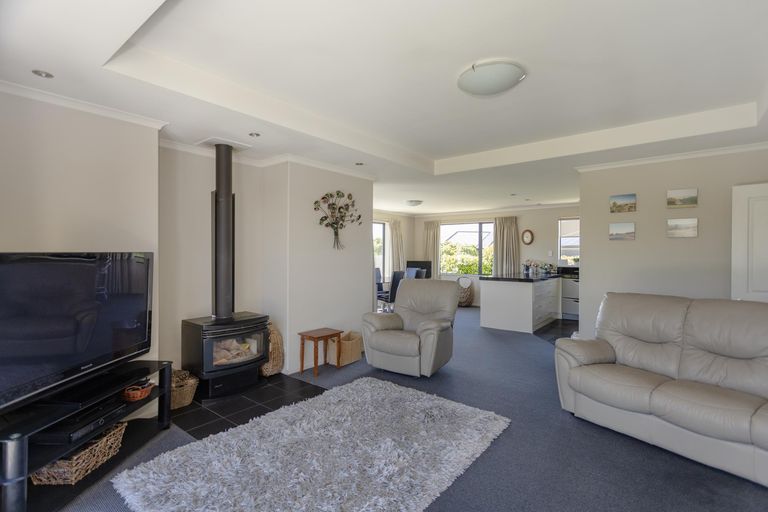 Photo of property in 22 North Ridge Drive, Oamaru North, Oamaru, 9400