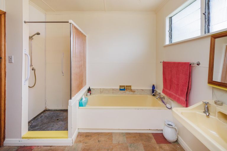 Photo of property in 7 Aberdeen Avenue, Takaro, Palmerston North, 4412