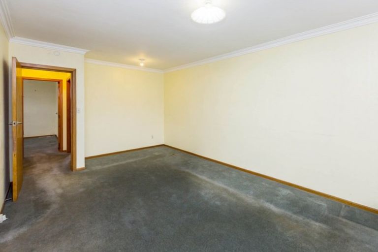 Photo of property in 3/4 Henry Street, Ebdentown, Upper Hutt, 5018