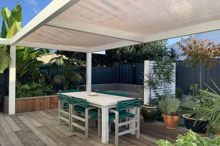 Photo of property in 62b Puketapu Road, Taradale, Napier, 4112