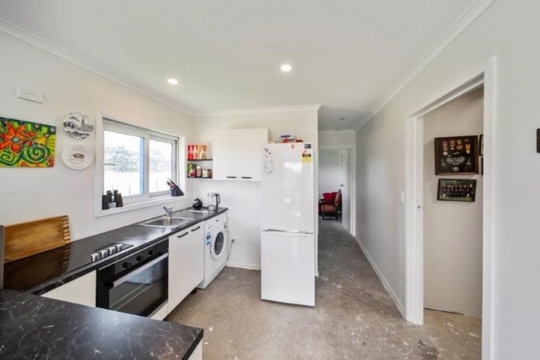 Photo of property in 59 Gisborne Terrace, Opunake, 4616