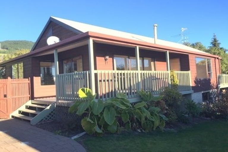 Photo of property in 2 Rochfort Drive, Richmond, 7020