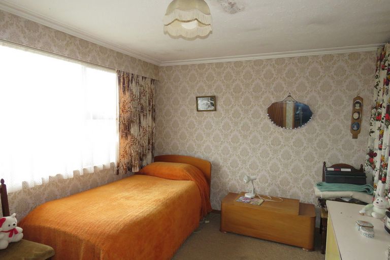 Photo of property in 61 Clifton Street, Windsor, Invercargill, 9810