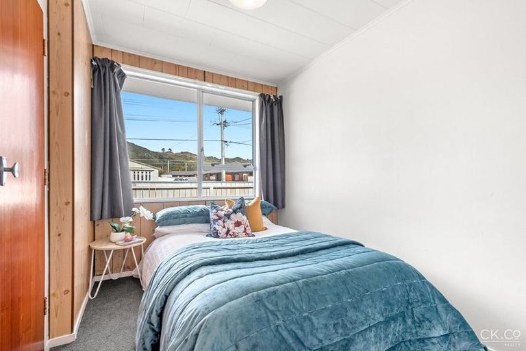 Photo of property in 1/50 Miro Street, Trentham, Upper Hutt, 5018