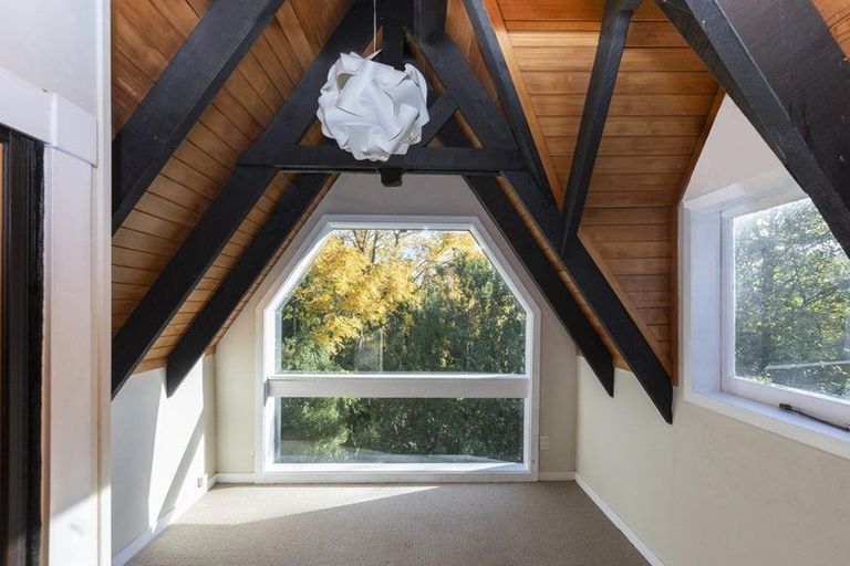 Photo of property in 206 Riverlaw Terrace, Saint Martins, Christchurch, 8022