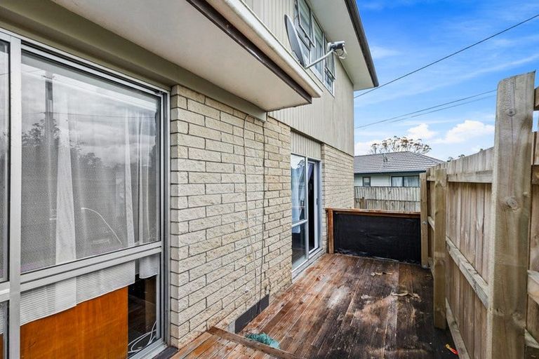 Photo of property in 5 Bittern Place, Henderson, Auckland, 0610