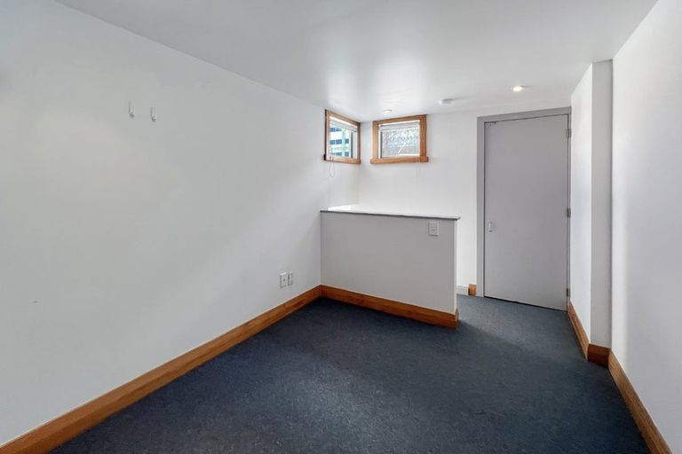 Photo of property in Sta Travel Flats, 1/130 Cuba Street, Te Aro, Wellington, 6011
