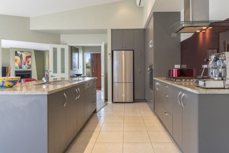 Photo of property in 123 Solomon Street, Brookfield, Tauranga, 3110