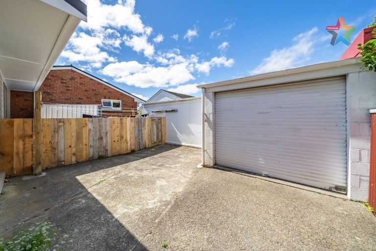 Photo of property in 120 Kings Crescent, Hutt Central, Lower Hutt, 5010