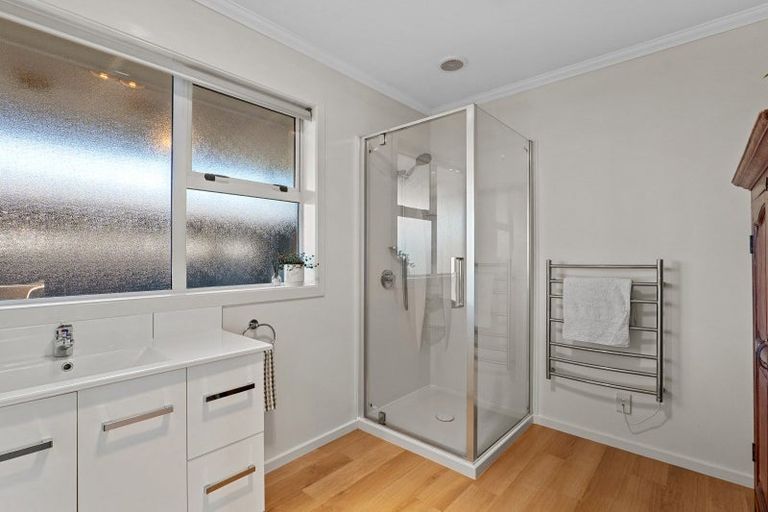 Photo of property in 70a Toorak Avenue, Avonhead, Christchurch, 8042