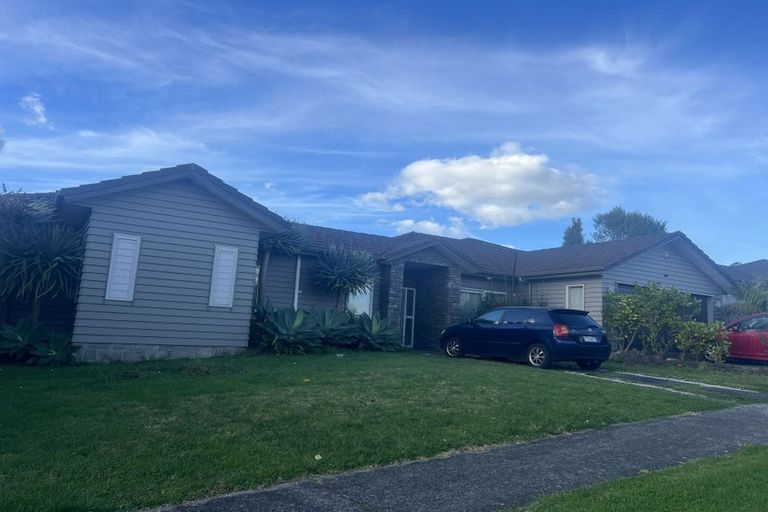 Photo of property in 12 Northbrook Close, Greenhithe, Auckland, 0632