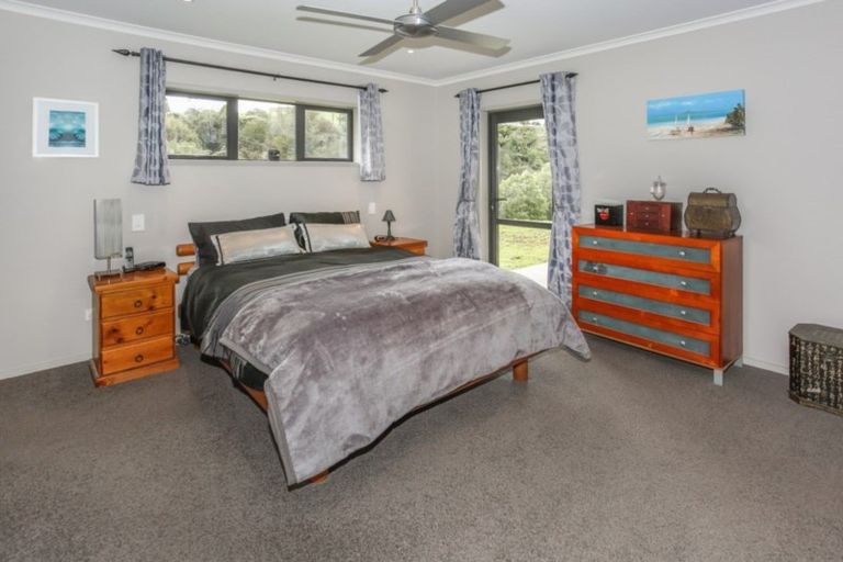 Photo of property in 65 Farquharson Road, Ararimu, Papakura, 2583