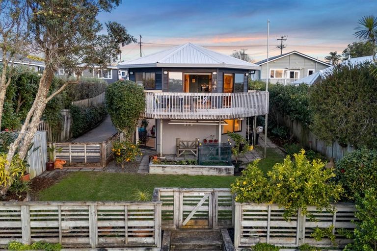 Photo of property in 2/118 Bayswater Avenue, Bayswater, Auckland, 0622