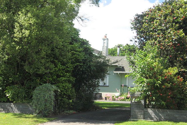 Photo of property in 71 Princes Street, Cambridge, 3434