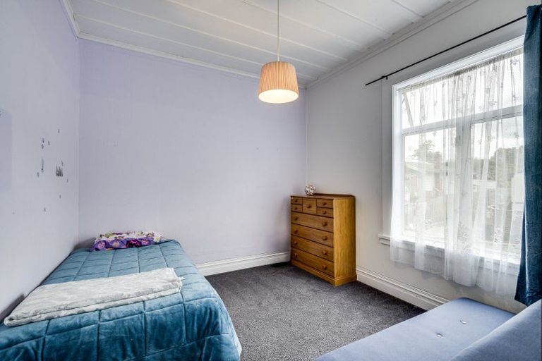 Photo of property in 9 Chaucer Road, Hospital Hill, Napier, 4110