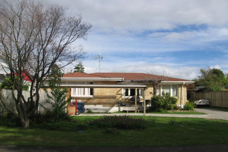 Photo of property in 21 Parkvale Road, Otumoetai, Tauranga, 3110