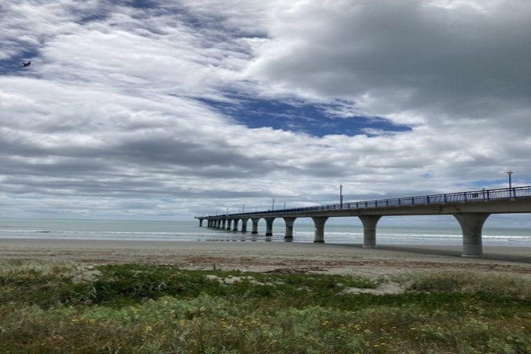 Photo of property in 1/166 Shaw Avenue, New Brighton, Christchurch, 8083